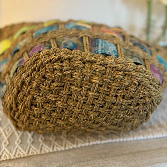 Naturalizer Straw Tote Bag with Leather Straps. Multi-color Ribboning. - Picture 5 of 10